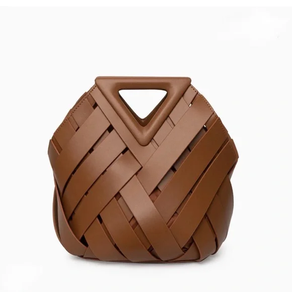 VeranoHill Natalie Woven Leather Tote Bag - Picture 1 of 6